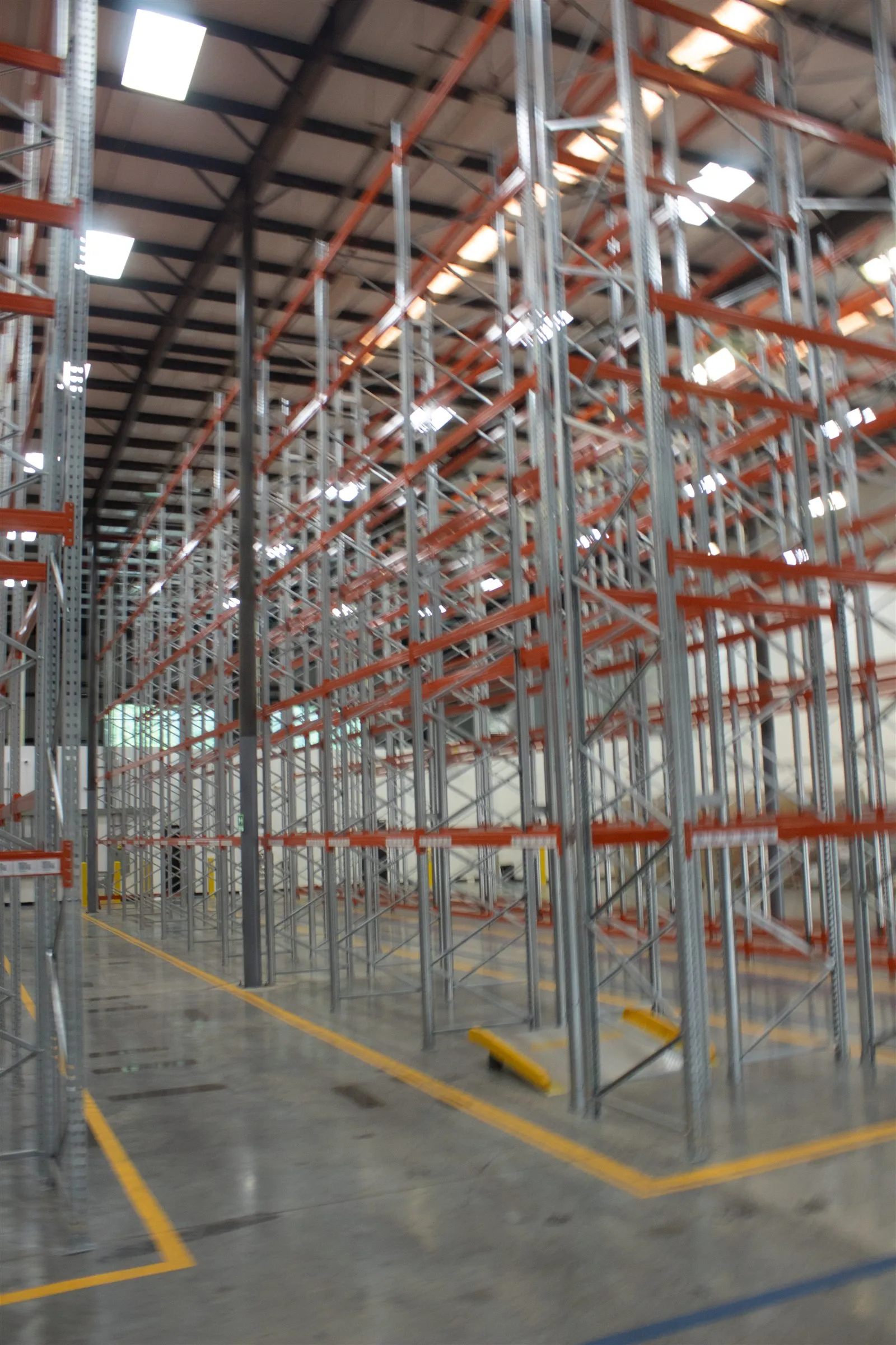Área de preparación de pedidos en bodega
