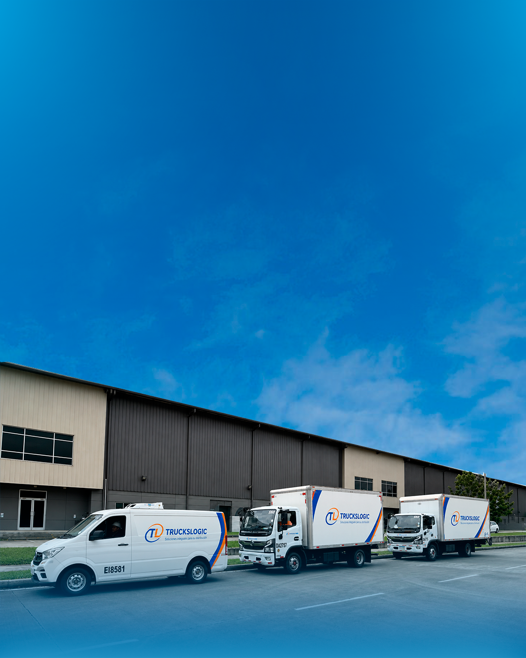 Flota de camiones Truckslogic para carga consolidada LTL